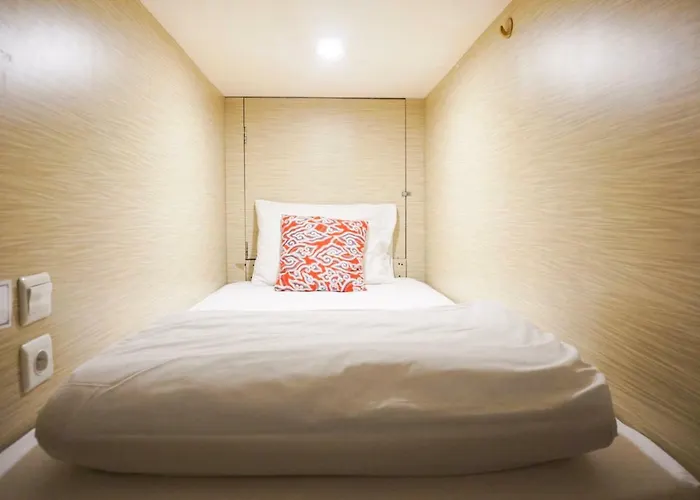 Hostel Karisa Pods Seminyak (Bali)